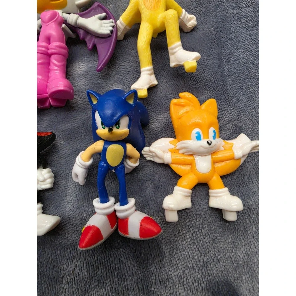 Sonic the Hedgehog Action Figure Lot Tails Shadow Rouge Super Sonic SEGA Toys